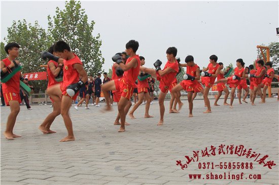 选择全封闭武术学校更利于孩子成长