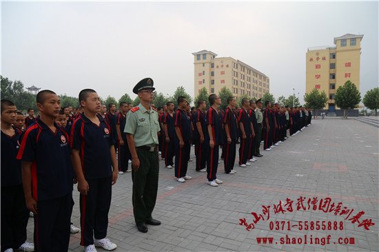 嵩山少林寺武僧团新生开学军训吗
